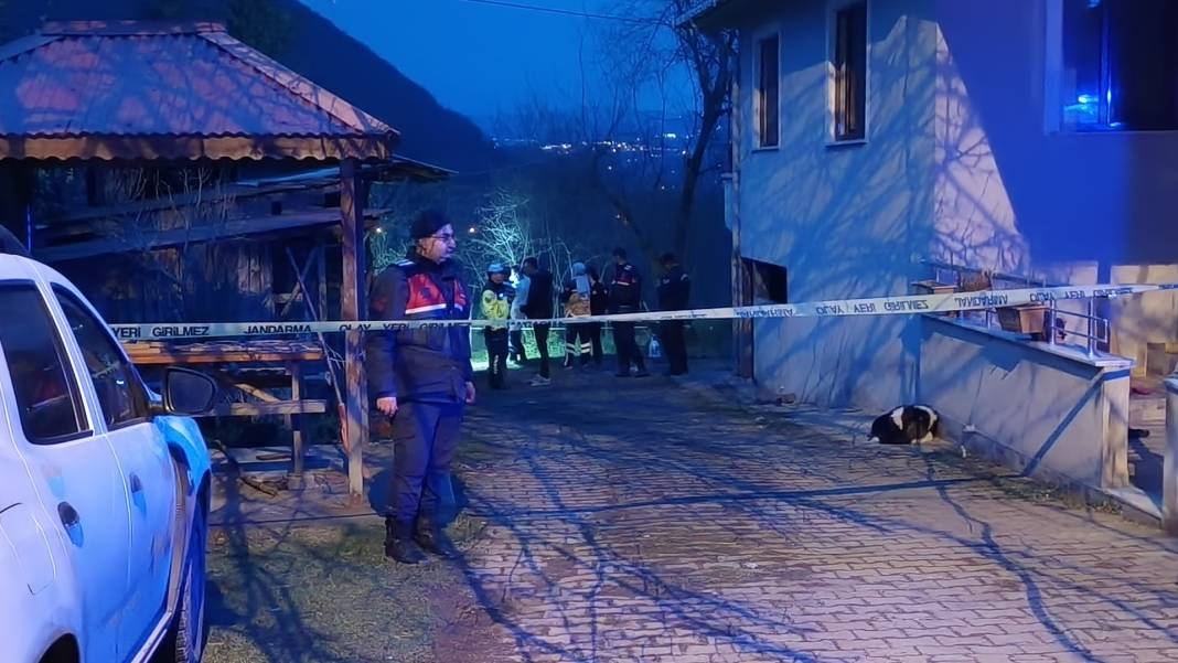 81 yaşındaki yaşlı adamın acı sonu: Defalarca kez bıçakladılar 2